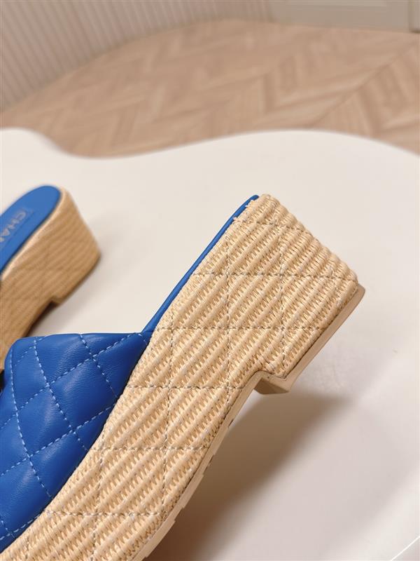 20251128184434343 270